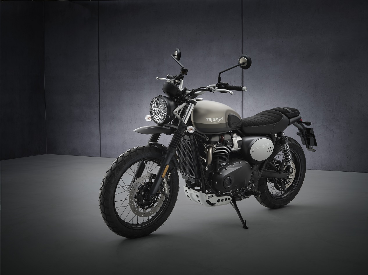 triumph street scrambler 900 sandstorm edition 11 - Vintage