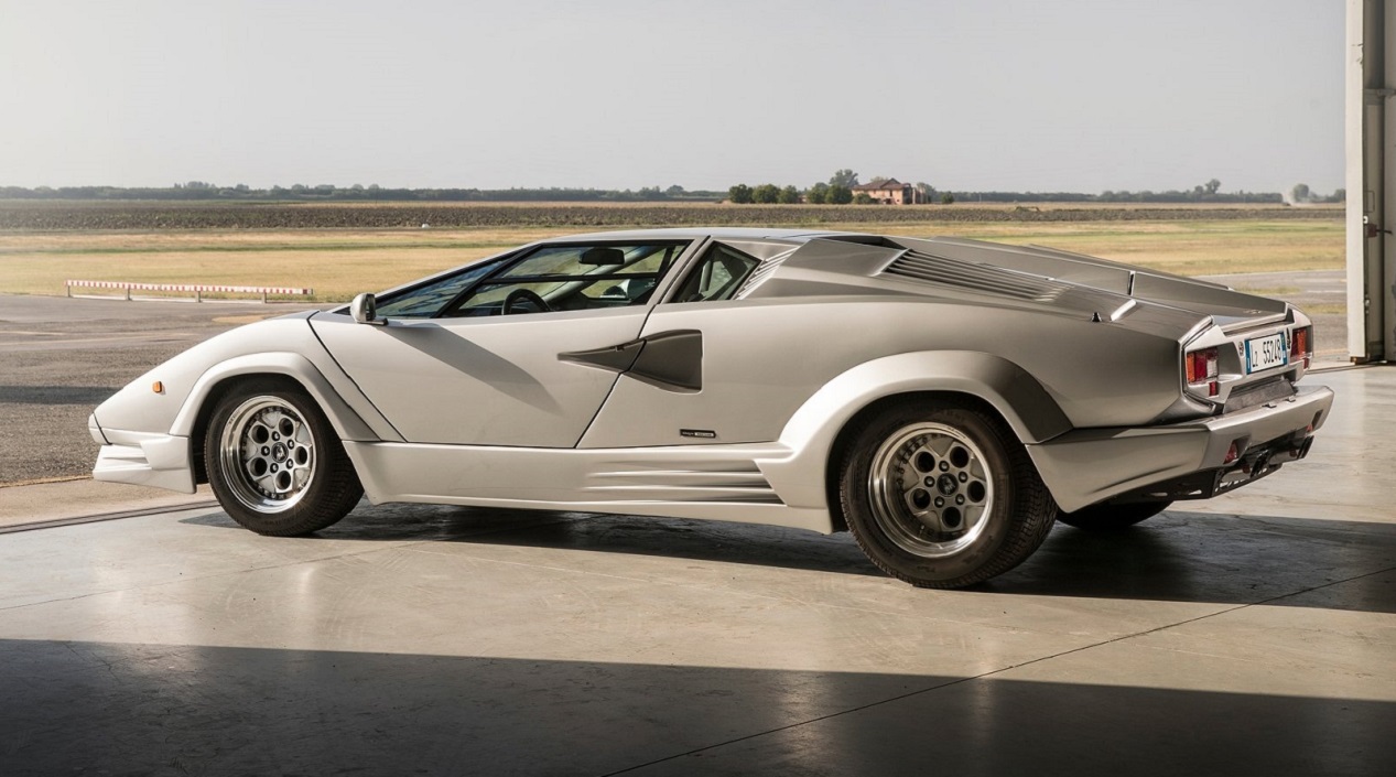 Lamborghini Countach édition “25ème anniversaire”