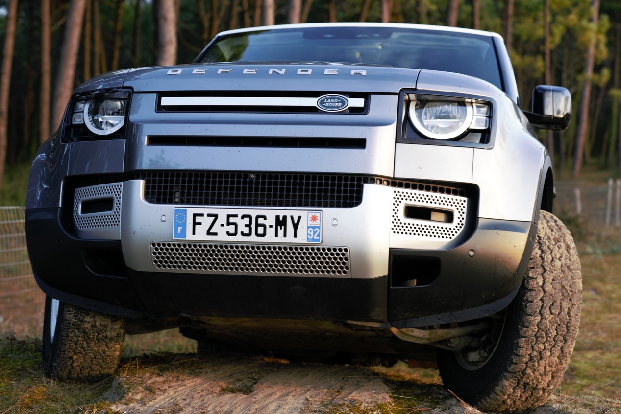 land rover defender 90 hard top 2021 35