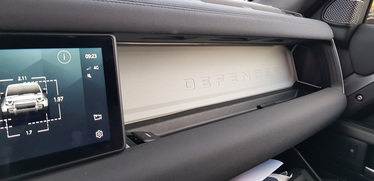 land rover defender 90 hard top 2021 samsung 32
