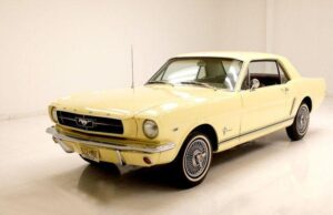 Ford Mustang 1965 crème
