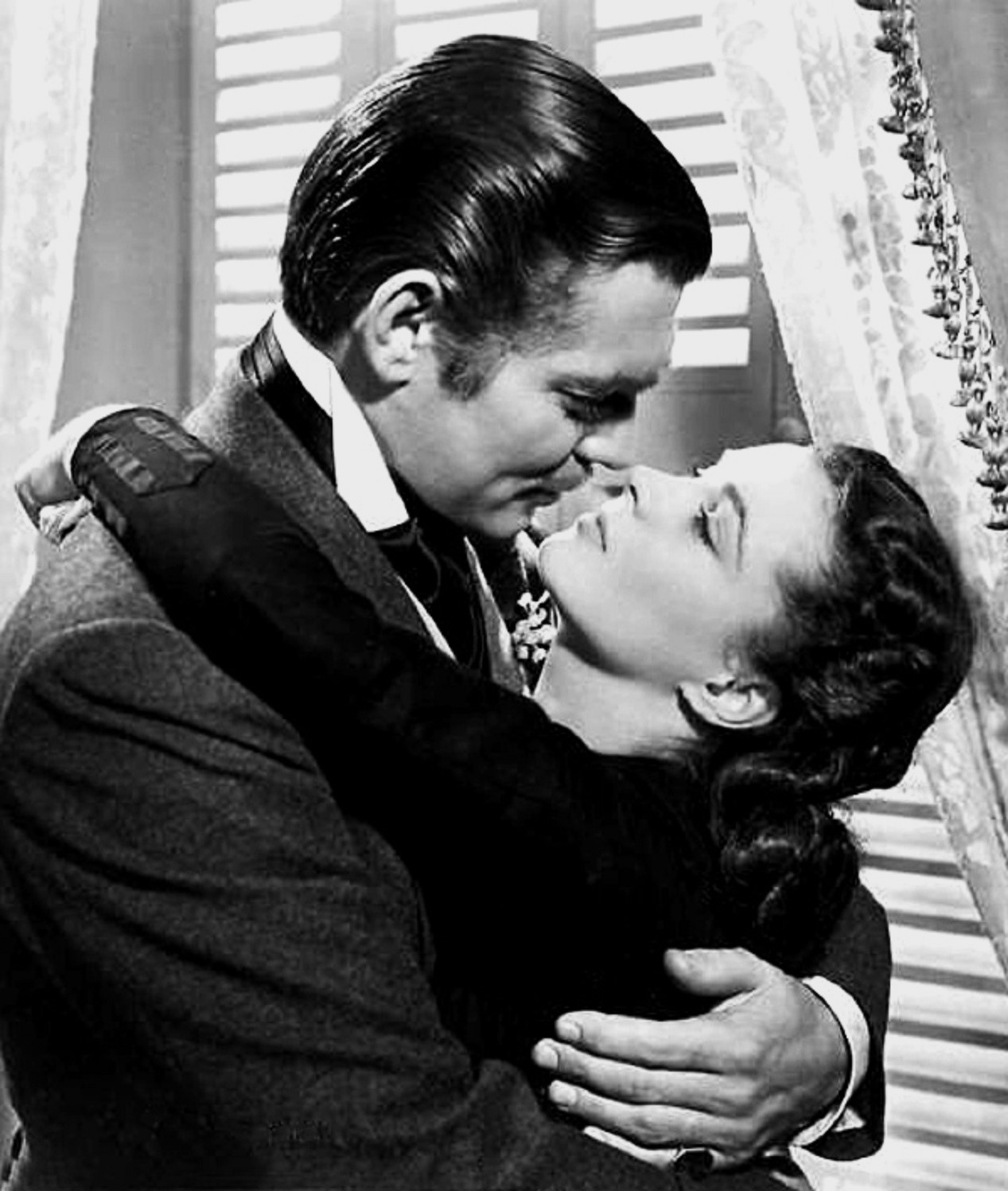Clark Gable et Vivien Leigh dans le film “Autant en emporte le vent” photo en noir et blanc